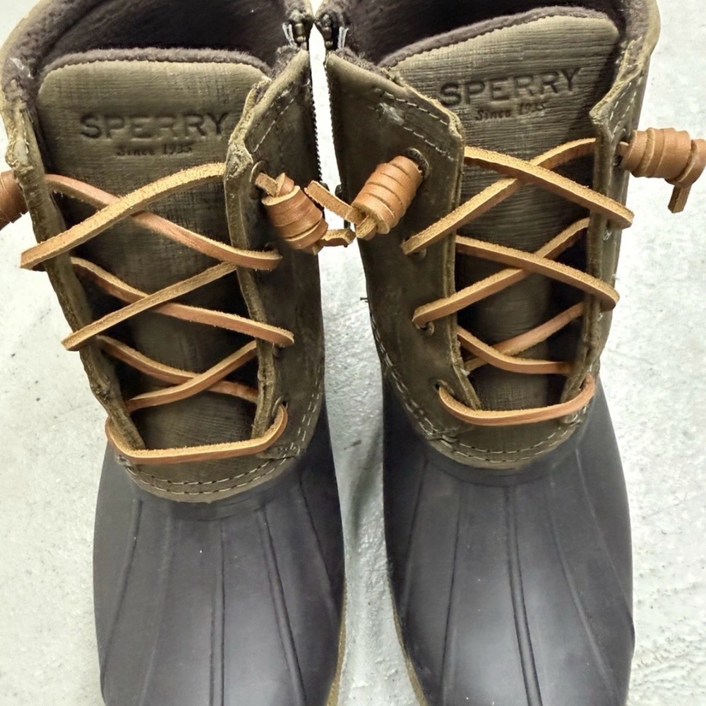 Sperry Olive and Brown Waterproof Duck Boots 5 pairs left